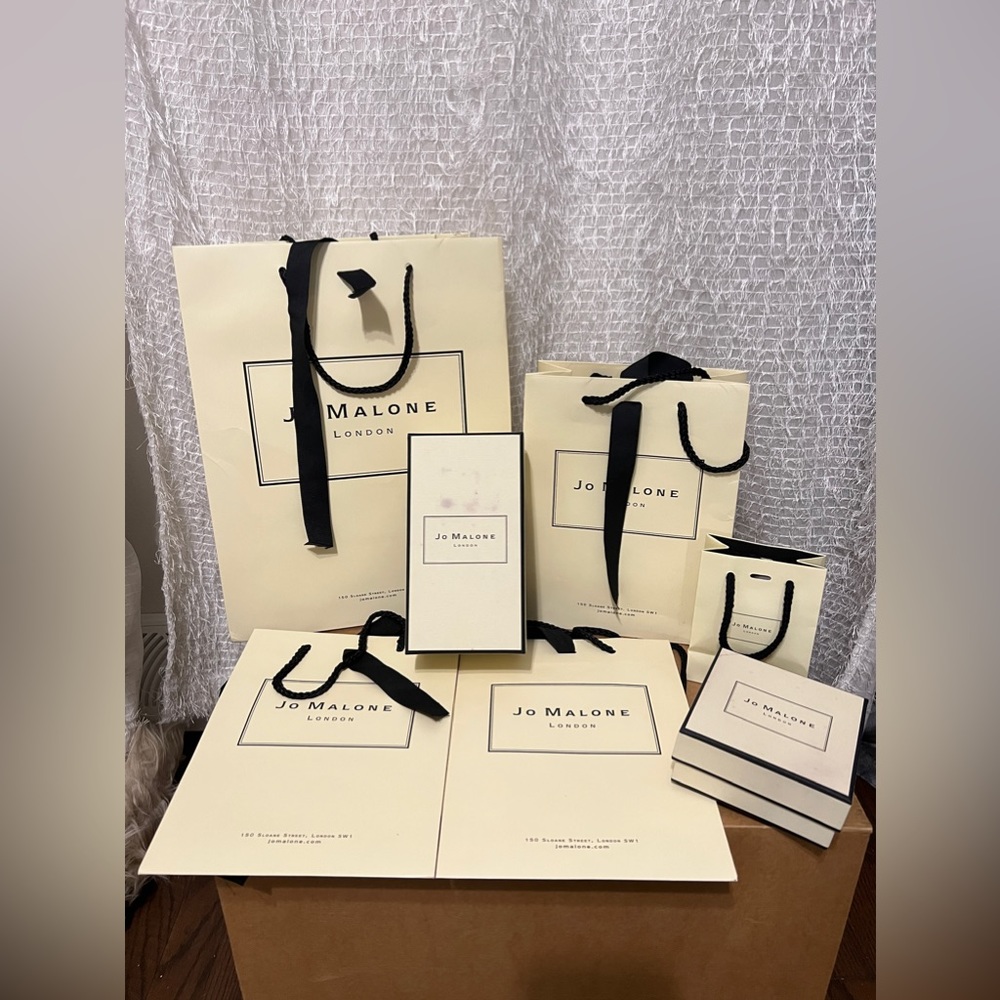 Jo Malone Shopping Bags and Boxes